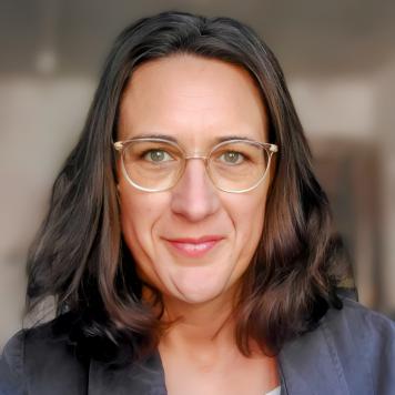 Frontales Portrait von Frau Dr. Monika Obermeier